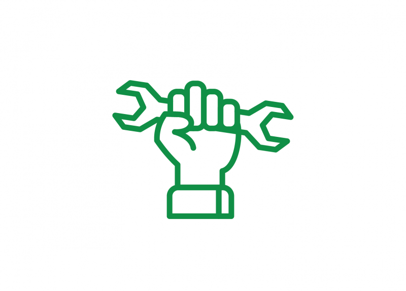 Portrait Hand mit Schraubenschlüssel